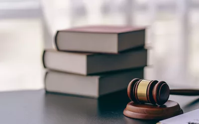 Saudi Rules for Expats: Contract Authentication and Violation